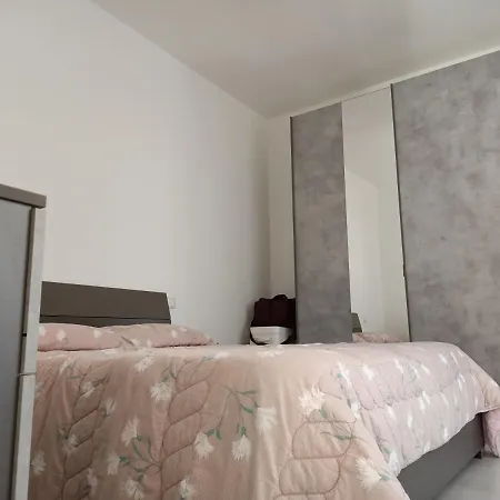 La Piazzetta 4* Vado Ligure