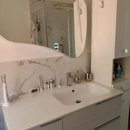 La Piazzetta Bed and Breakfast 4*